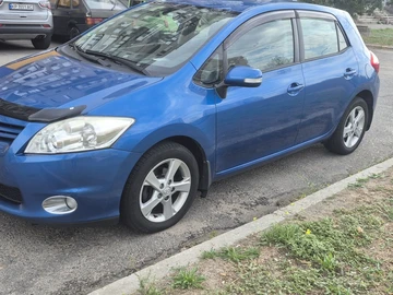 Авто Toyota Auris 2010 № 7938950