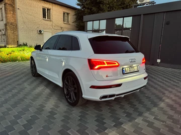 Авто Audi Q5 2017 № 7938984