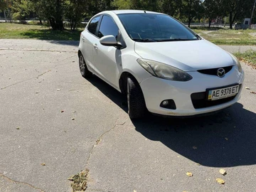 Авто Mazda 2 2009 № 7939009