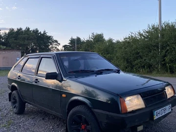 Авто ВАЗ 2109 2002 № 7939039