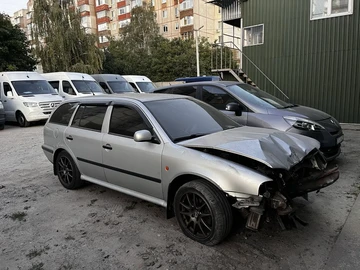 Авто Skoda Octavia 2000 № 7939097