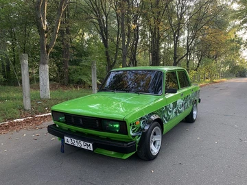 Авто ВАЗ 2105 1991 № 7939146