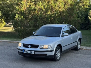 Авто Volkswagen Passat Sedan 2002 № 7939150