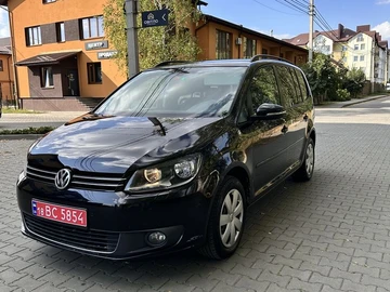 Авто Volkswagen Touran 2014 № 7939248