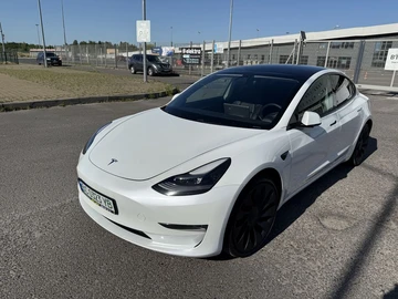 Авто Tesla Model 3 2021 № 7939380