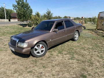 Авто Mercedes W124 1997 № 7939409