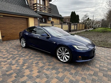 Авто Tesla Model S 2017 № 7939468