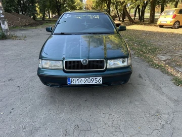 Авто Skoda Octavia 2000 № 7939476