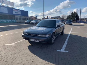 Авто Honda Accord 1990 № 7939491