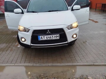 Авто Mitsubishi Outlander 2010 № 7939504