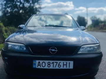 Авто Opel Vectra 2000 № 7939543
