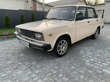 Авто ВАЗ 2105 1990 № 7939895