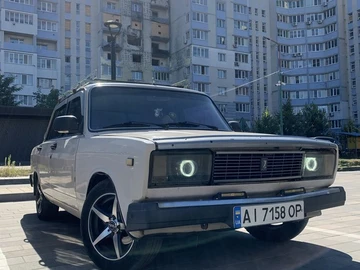Авто ВАЗ 2105 1991 № 7939936