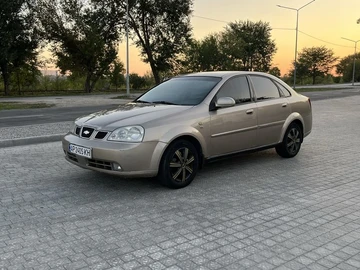 Авто Chevrolet Lacetti 2004 № 7940025