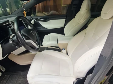 Авто Tesla Model X 2017 № 7940044