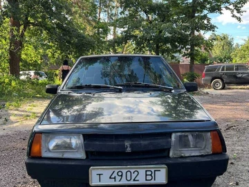 Авто ВАЗ 21083 1989 № 7940064