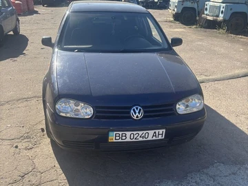 Авто Volkswagen Golf 1999 № 7940102