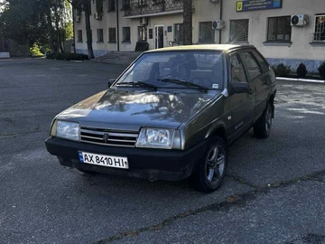 Авто ВАЗ 2109 2000 № 7940257