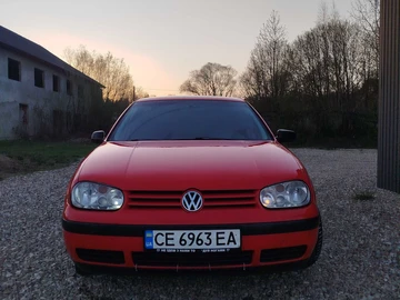 Авто Volkswagen Golf 1999 № 7940297