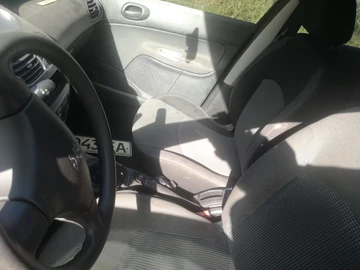 Авто Peugeot 206 2007 № 7940483