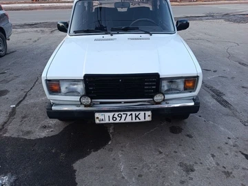 Авто ВАЗ 2107 1991 № 7940610