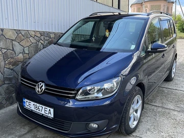 Авто Volkswagen Touran 2013 № 7940737