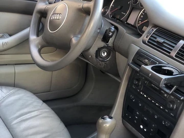 Авто Audi A6 2001 № 7940824