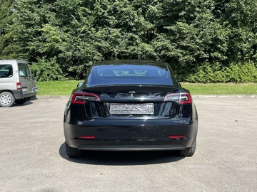 Авто Tesla Model 3 2021 № 7940826