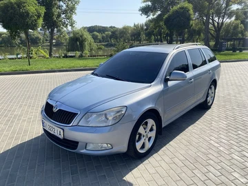 Авто Skoda Octavia 2009 № 7940845
