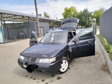Авто ВАЗ 2112 2007 № 7941111