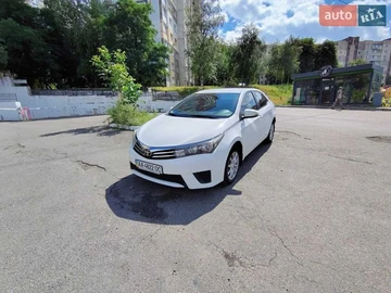 Авто Toyota Corolla 2013 № 7941133