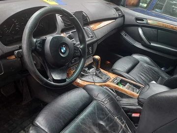 Авто BMW X5 2004 № 7941137