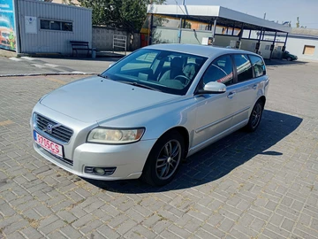 Авто Volvo V50 2008 № 7941214