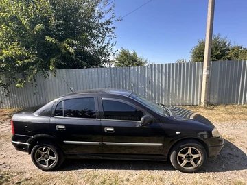 Авто Opel Astra 2006 № 7941265