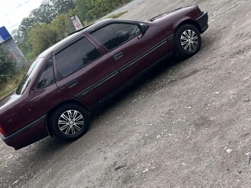 Авто Opel Vectra 1990 № 7941269