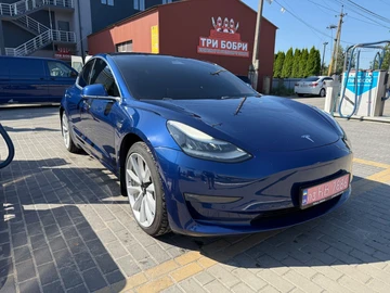 Авто Tesla Model 3 2019 № 7941277