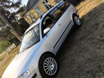 Авто Volkswagen Passat Variant 1999 № 7941318