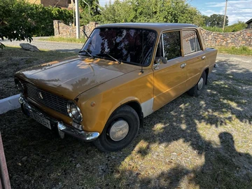 Авто ВАЗ 2101 1977 № 7941501