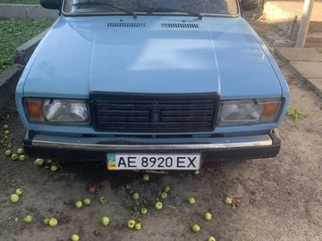 Авто ВАЗ 2107 1990 № 7941629