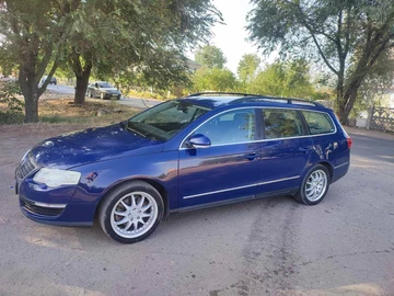Авто Volkswagen Passat Variant 2005 № 7941749