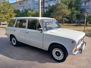 Авто ВАЗ 2102 1978 № 7941886