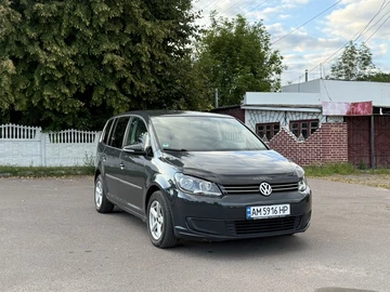 Авто Volkswagen Touran 2015 № 7941888