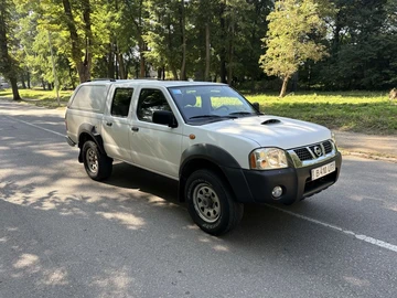 Авто Nissan Navara 2010 № 7941890