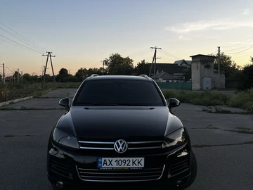 Авто Volkswagen Touareg 2011 № 7942028