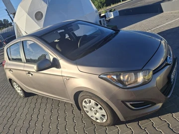 Авто Hyundai I20 2012 № 7942053