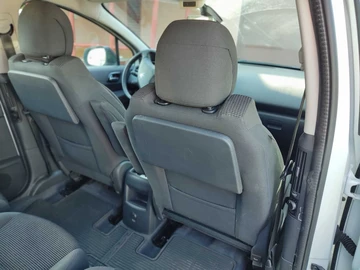 Авто Peugeot 5008 2015 № 7942074