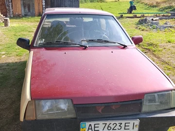 Авто ВАЗ 21099 1998 № 7942118