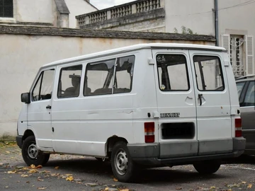 Авто Renault Trafic 1990 № 7942121