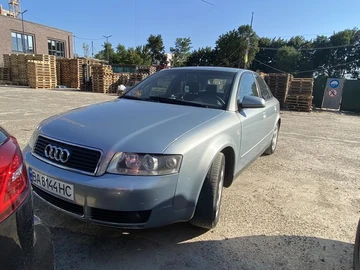 Авто Audi A4 2001 № 7942139