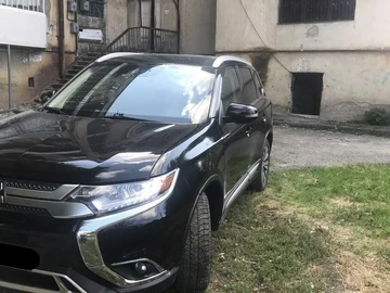 Авто Mitsubishi Outlander 2019 № 7942240